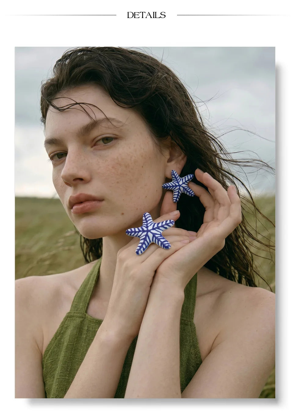Blue star geometric earrings in gold-plated stainless steel.