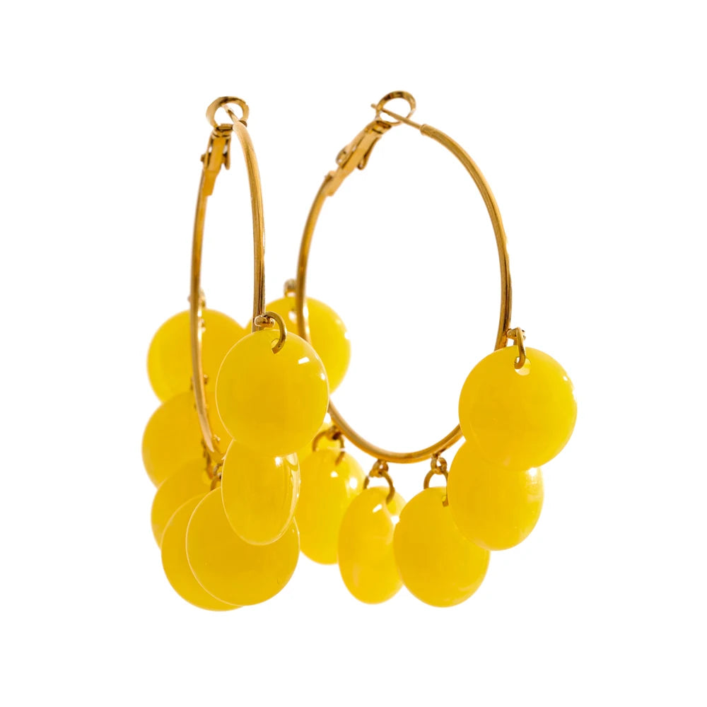 Resin multi-color geometric earrings in gold-plated stainless steel with resin.