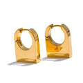 Geometric earrings in gold-plated stainless steel.
