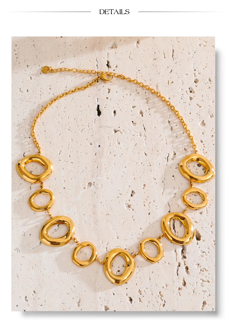 Cubic zirconia geometric chain necklace in gold-plated stainless steel with cubic zirconia.