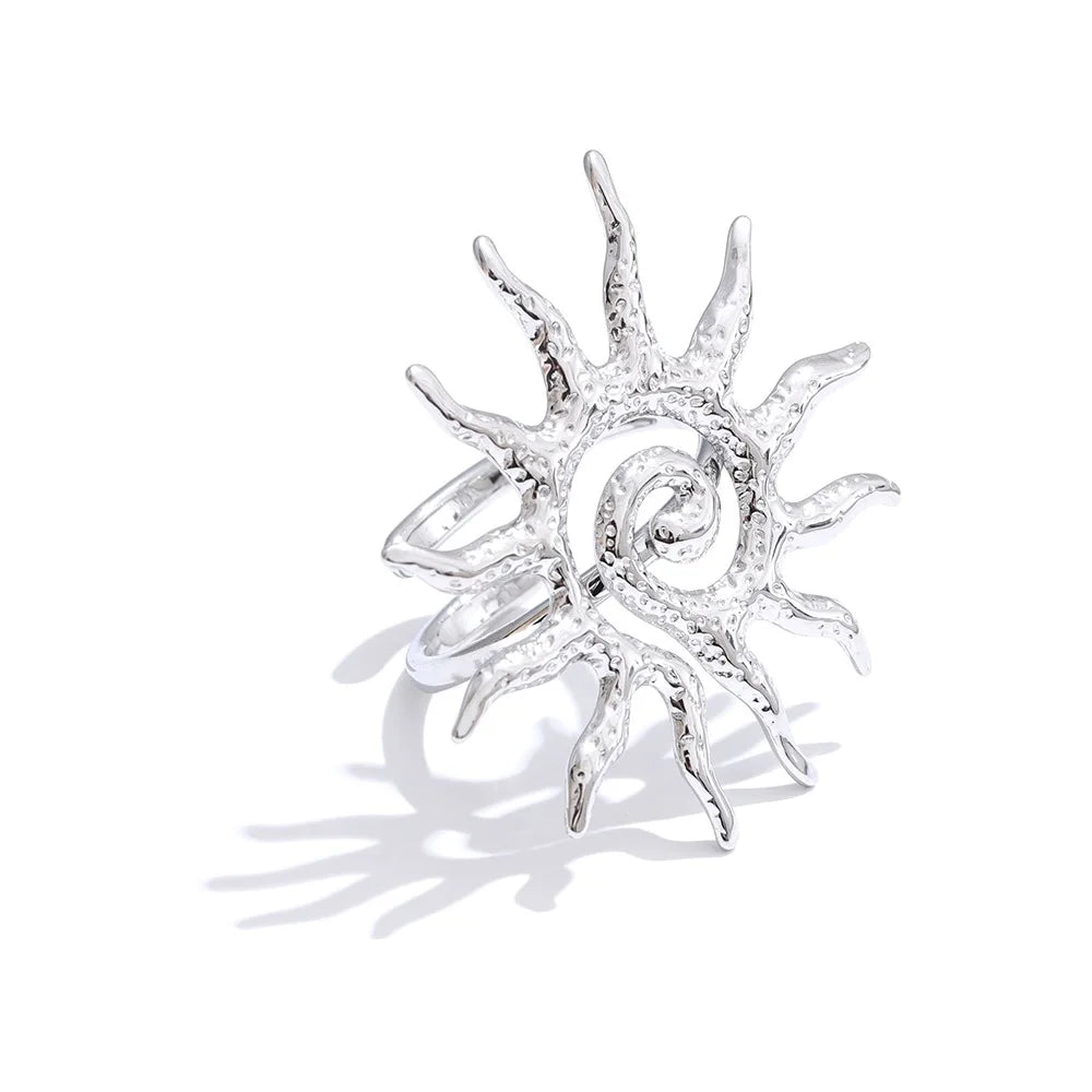 Sun geometric ring in 18K gold-plated stainless steel.