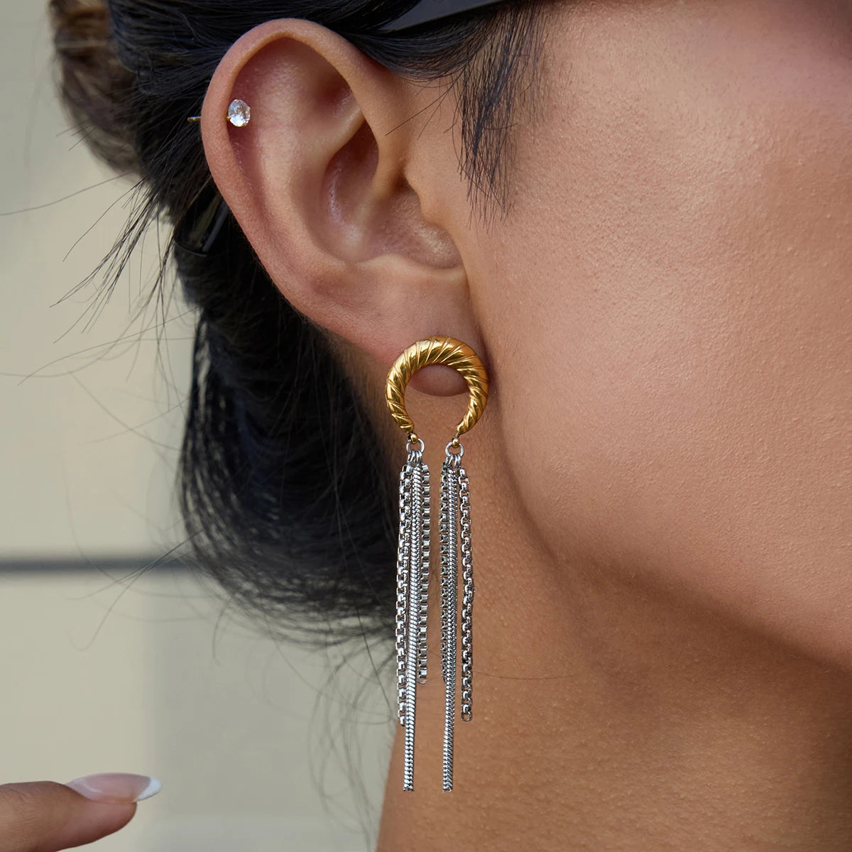 Moon Chain Drop Earrings — Stainless Steel · PS073