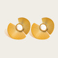 Pearl Flower Stud Earrings — 316L Stainless Steel · PS440