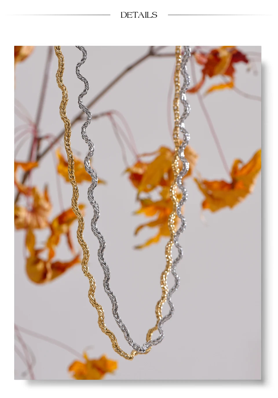 Geometric chain necklace in gold-plated stainless steel.