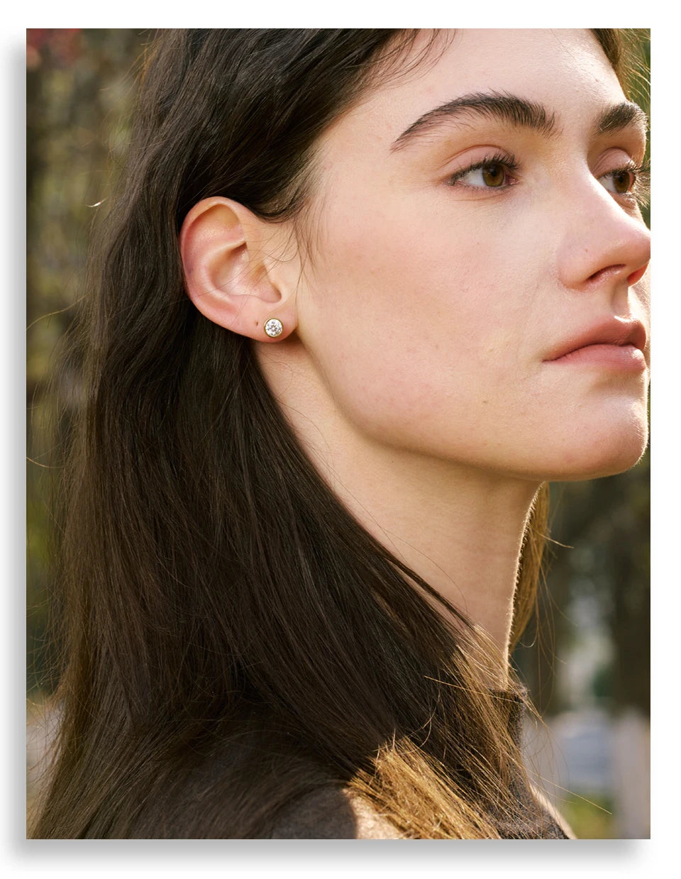 Cubic zirconia geometric earrings in gold-plated stainless steel with cubic zirconia.
