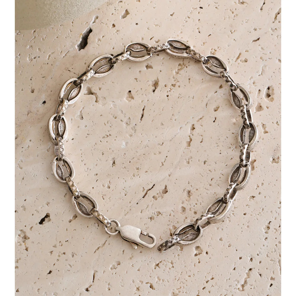 Vintage Geometric Chain Bracelet — Gold-Plated Stainless Steel · PS1366