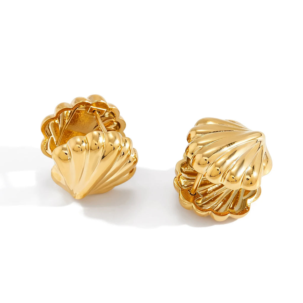 Pearl Shell Stud Earrings — Stainless Steel · PS123