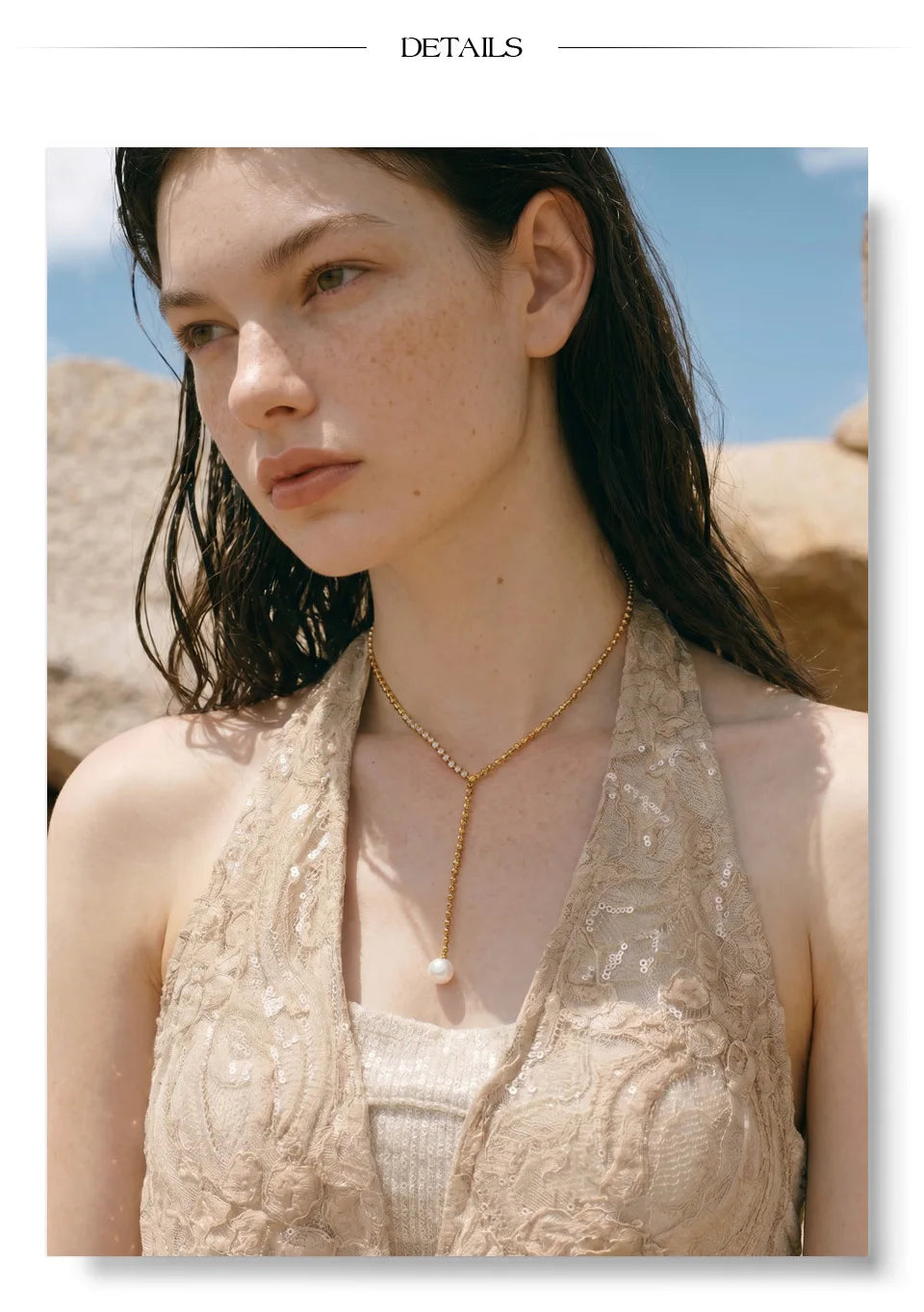 Cubic zirconia pearl geometric necklace in gold-plated stainless steel with pearl and cubic zirconia.