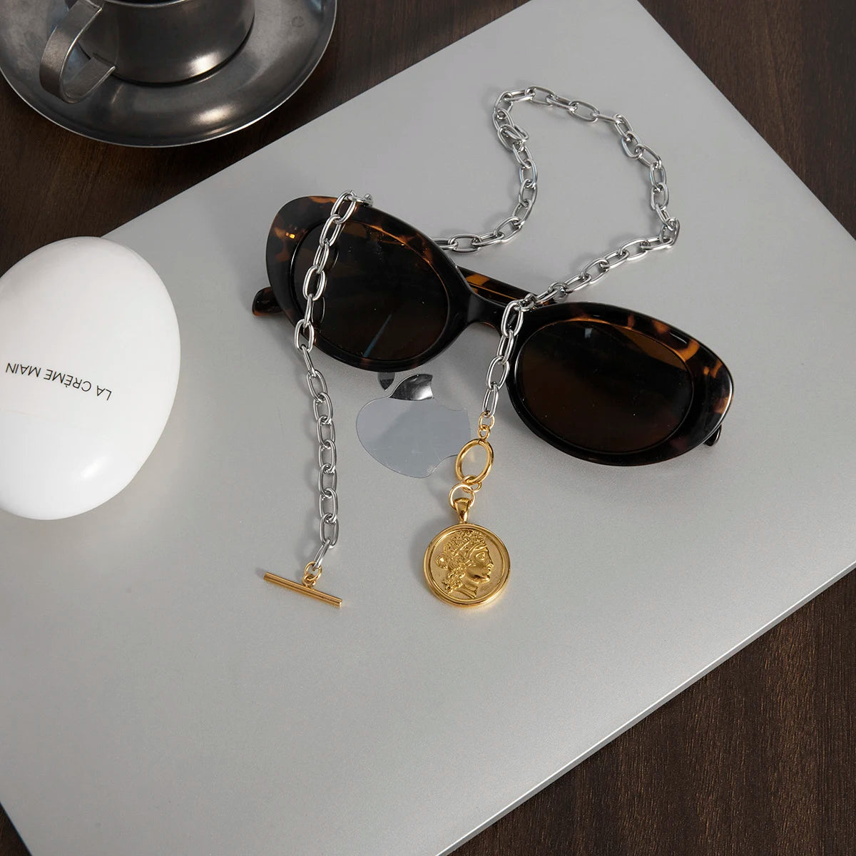 Coin Pendant Necklace — 18K Gold Plated · PA048