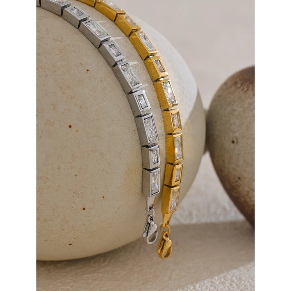 Cubic Zirconia Geometric Chain Bracelet — Gold-Plated Stainless Steel with Cubic Zirconia · PS1955