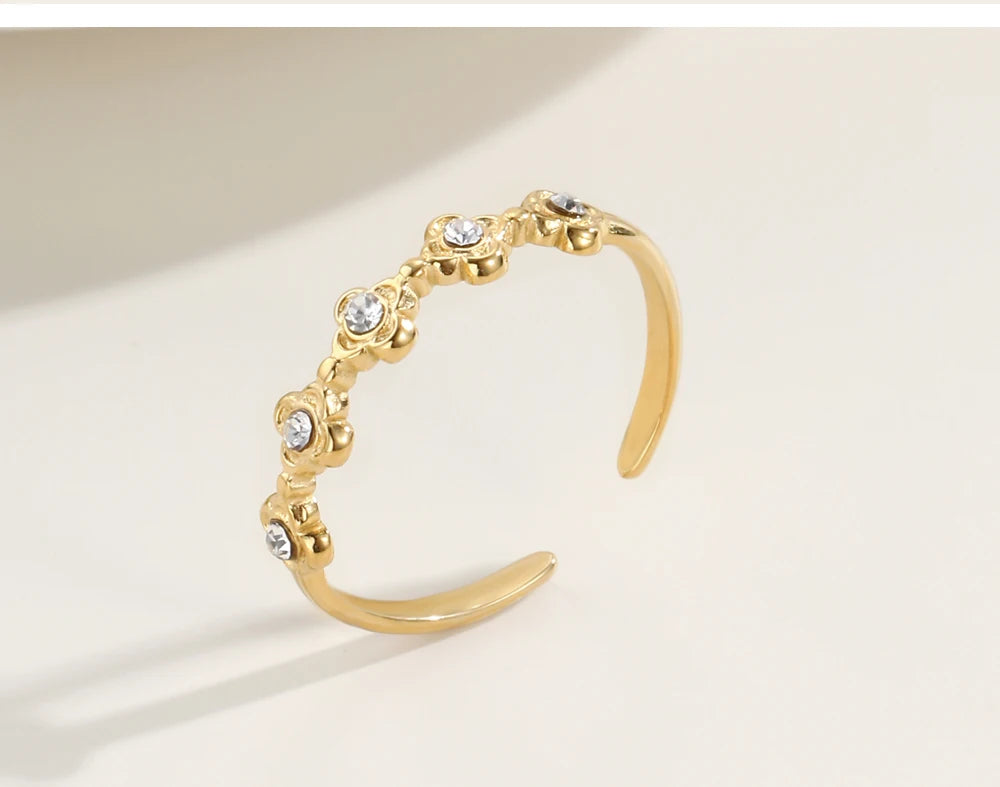 Floral Zircon Ring — 316L Stainless Steel · PS432
