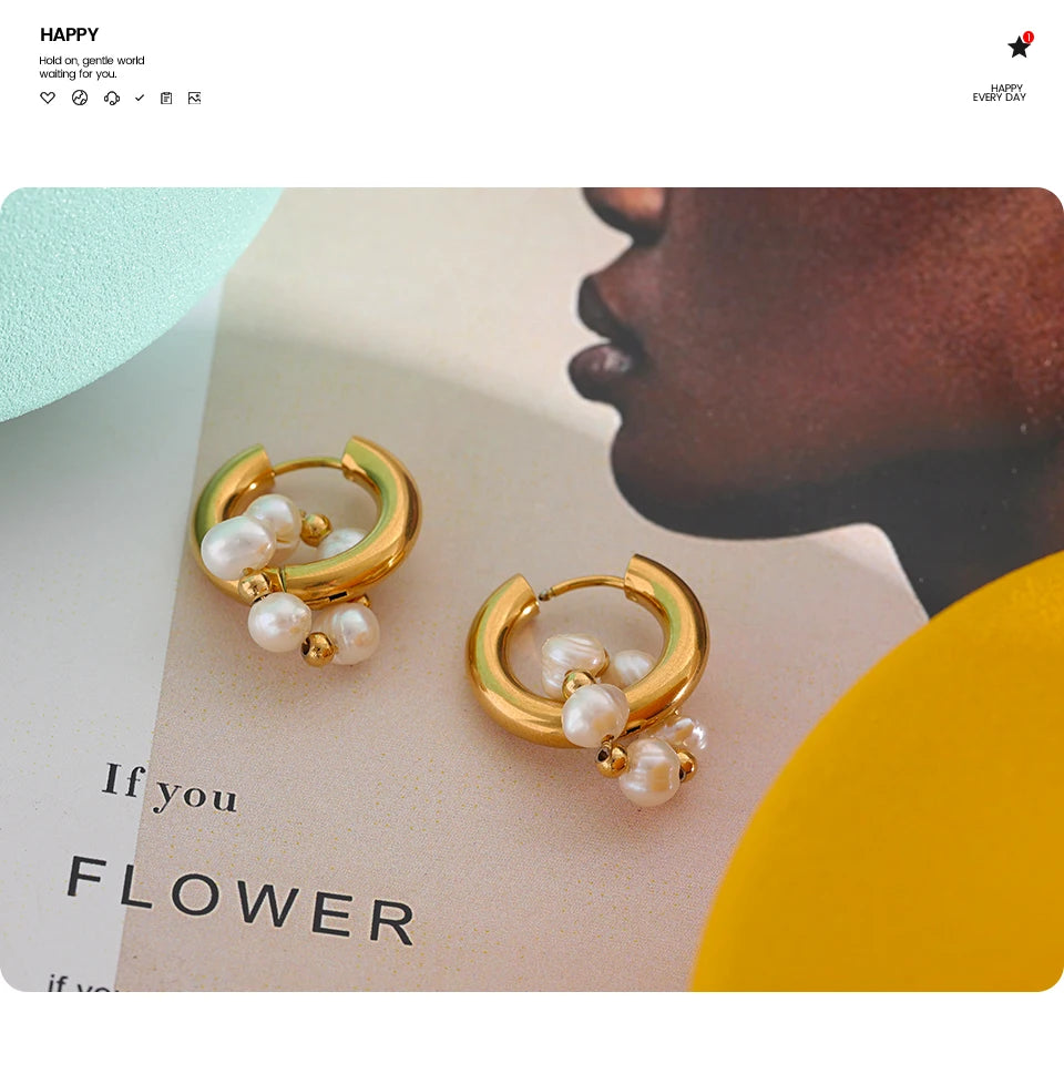 Freshwater Pearl Geometric Earrings — 18K Gold-Plated Stainless Steel with Freshwater Pearl · PS1683