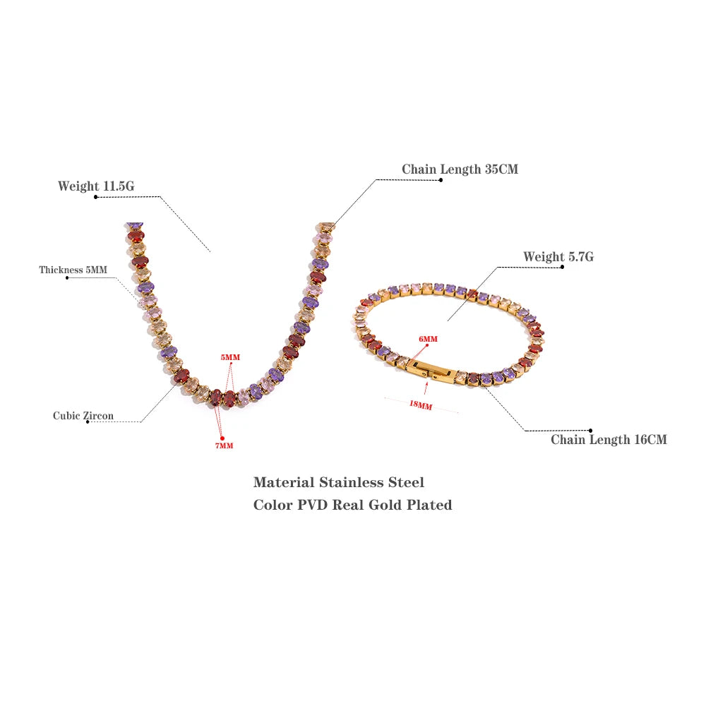 Cubic zirconia geometric necklace in gold-plated stainless steel with cubic zirconia.