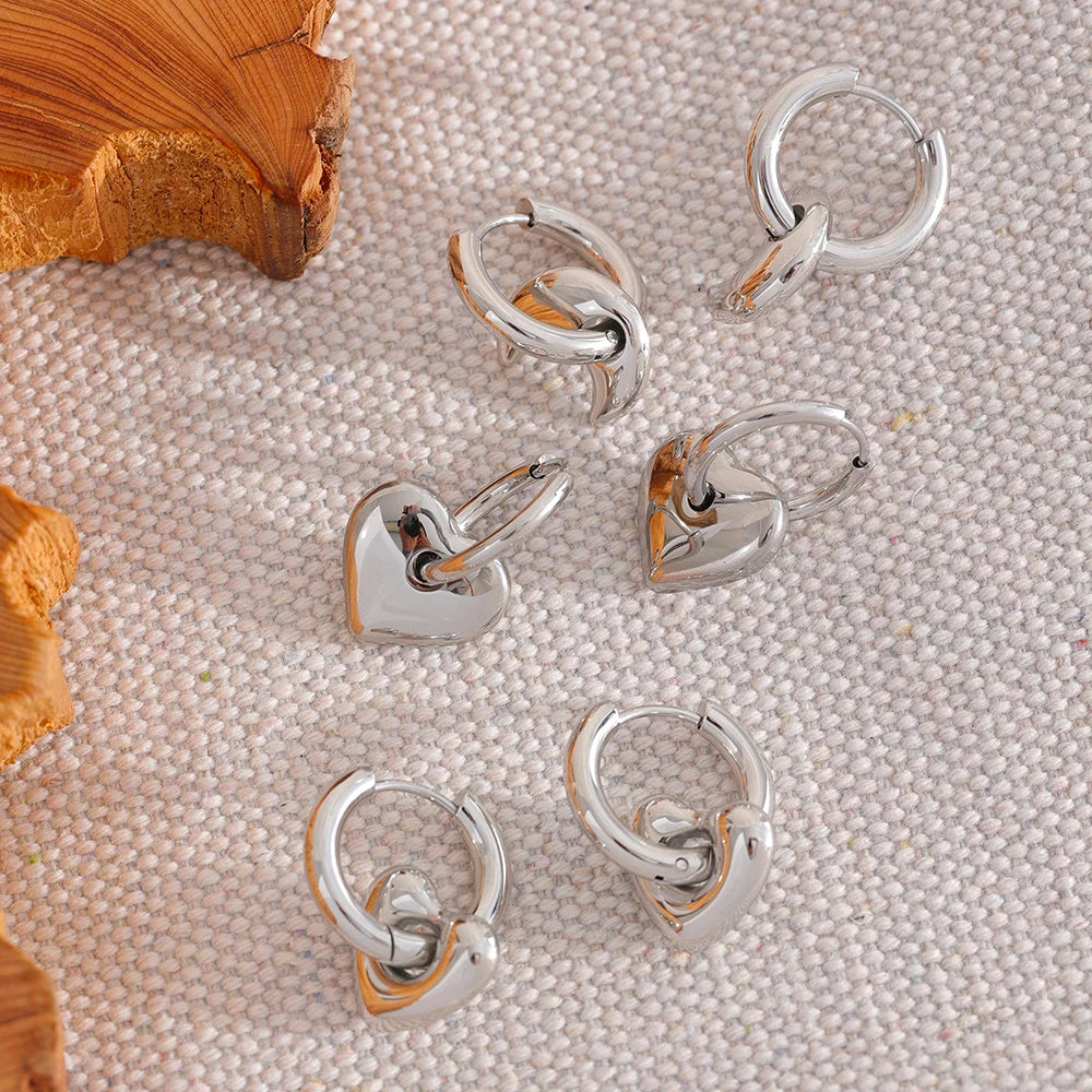 Heart star moon earrings in gold-plated stainless steel.