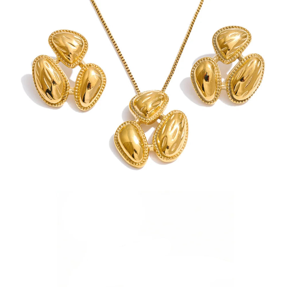 Gold-plated stainless steel earrings with a cluster design.