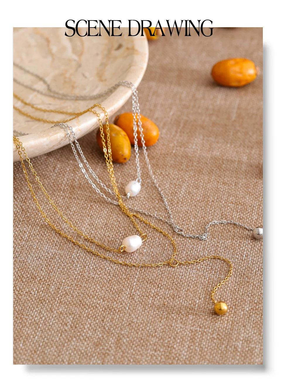 Freshwater pearl geometric chain necklace in gold-plated stainless steel with freshwater pearl.