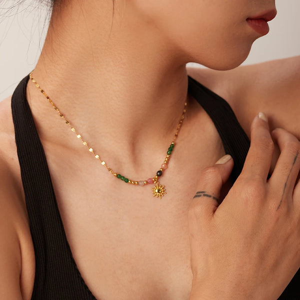 Aventurine Sun Pendant Necklace — Stainless Steel · PS279