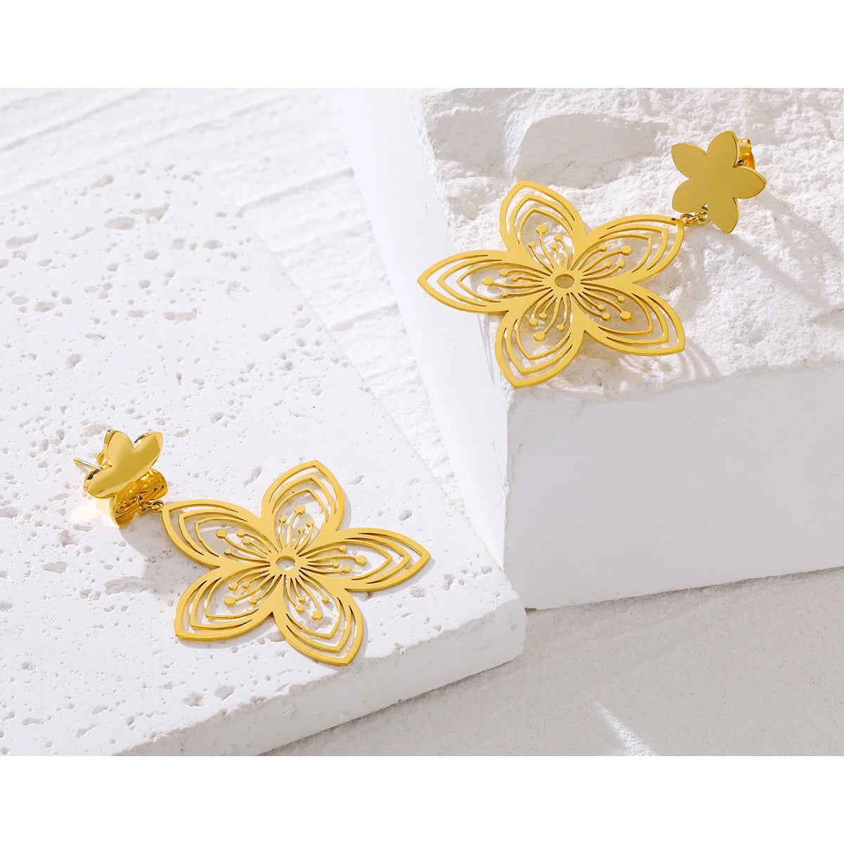 Drop Earrings Vintage Flower Hollow Dangle — 316L Stainless Steel · PS386