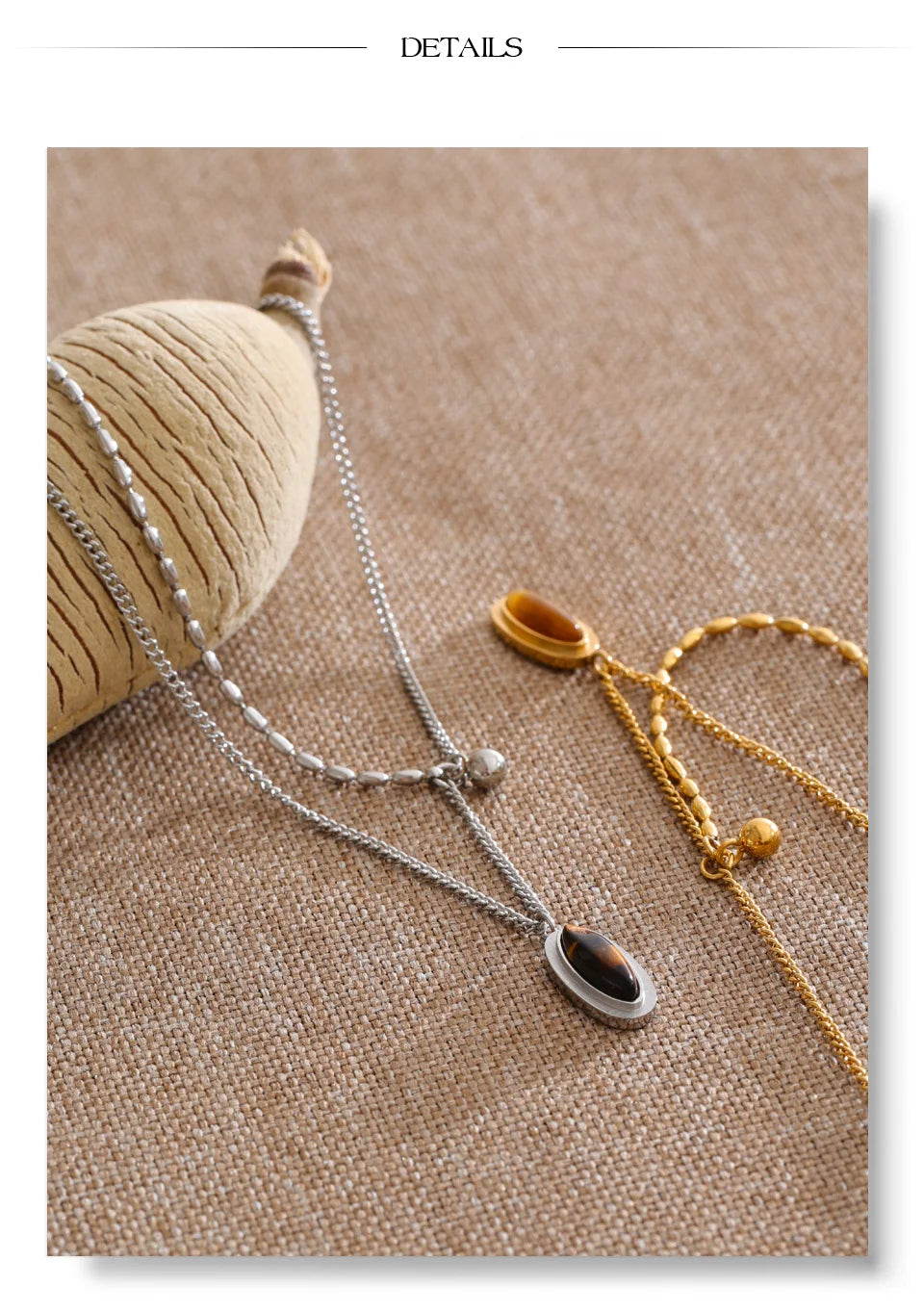 Natural stone geometric chain necklace in gold-plated stainless steel with natural stone.