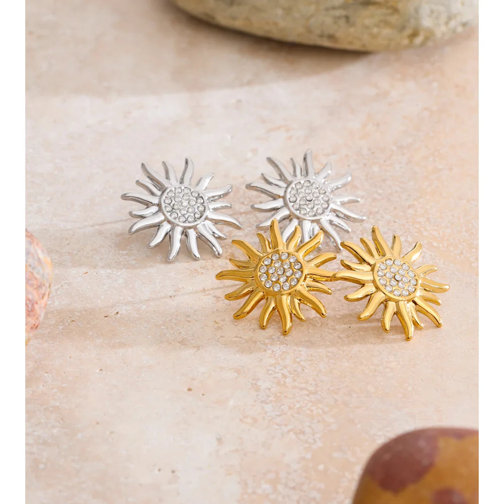 Cubic Zirconia Sun Geometric Earrings — Gold-Plated Stainless Steel with Cubic Zirconia · PS928