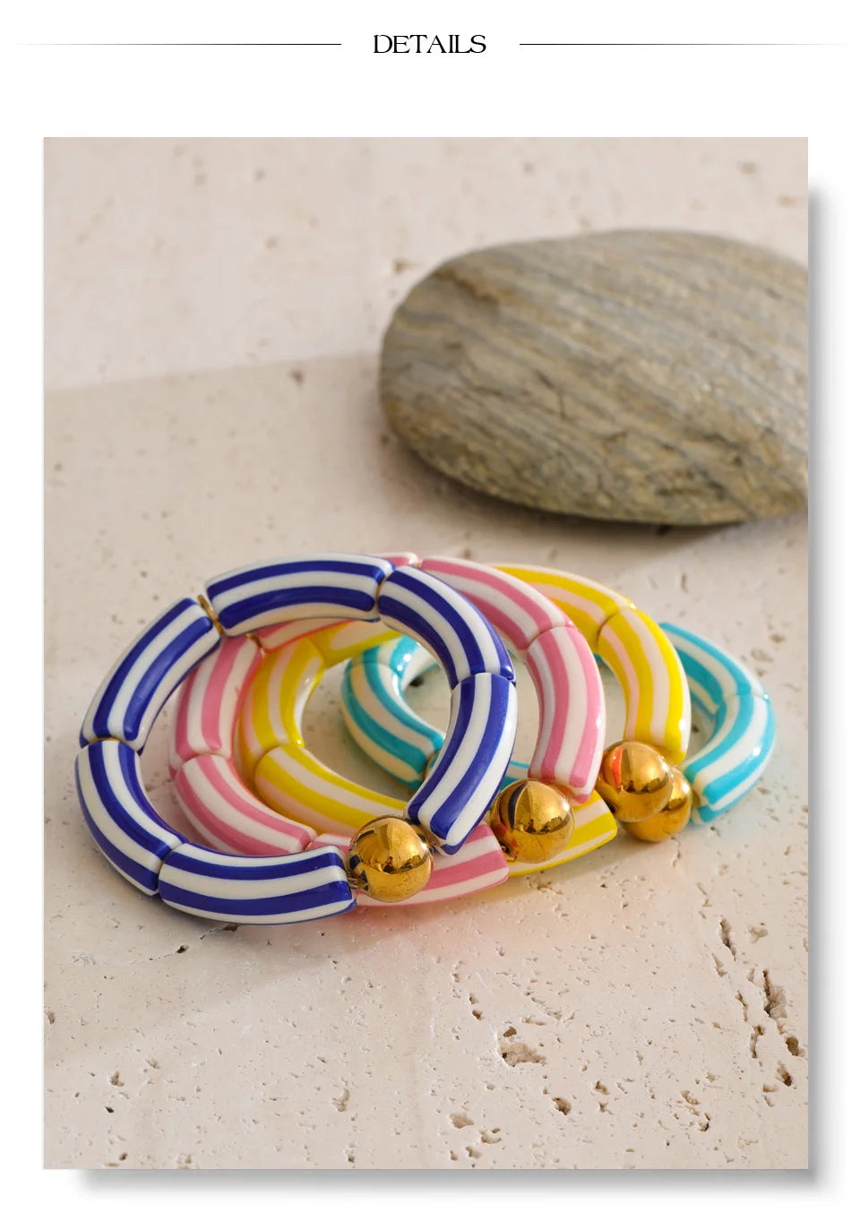Resin acrylic multi-color bracelet in gold-plated stainless steel with resin and acrylic.