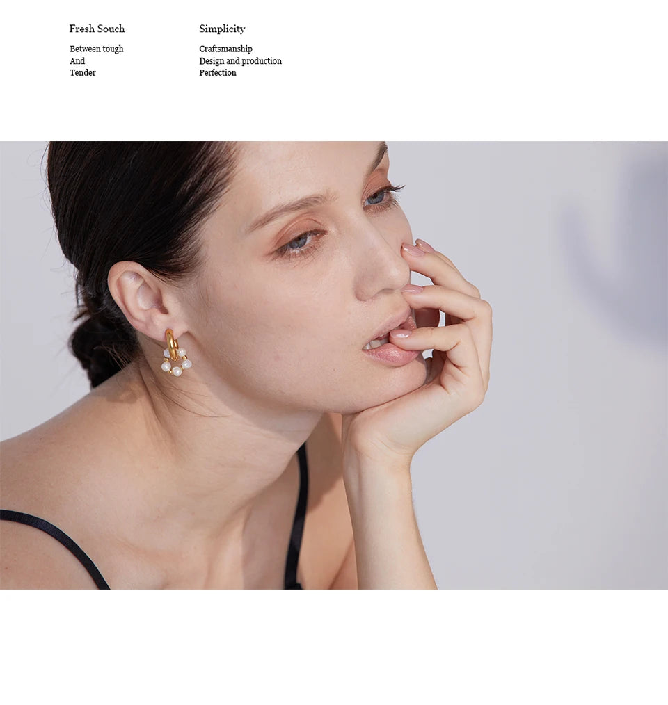 Freshwater Pearl Geometric Earrings — 18K Gold-Plated Stainless Steel with Freshwater Pearl · PS1683
