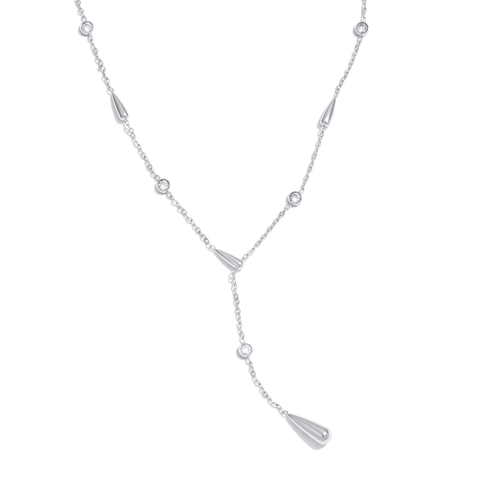 Cubic zirconia geometric chain necklace in gold-plated stainless steel with cubic zirconia.
