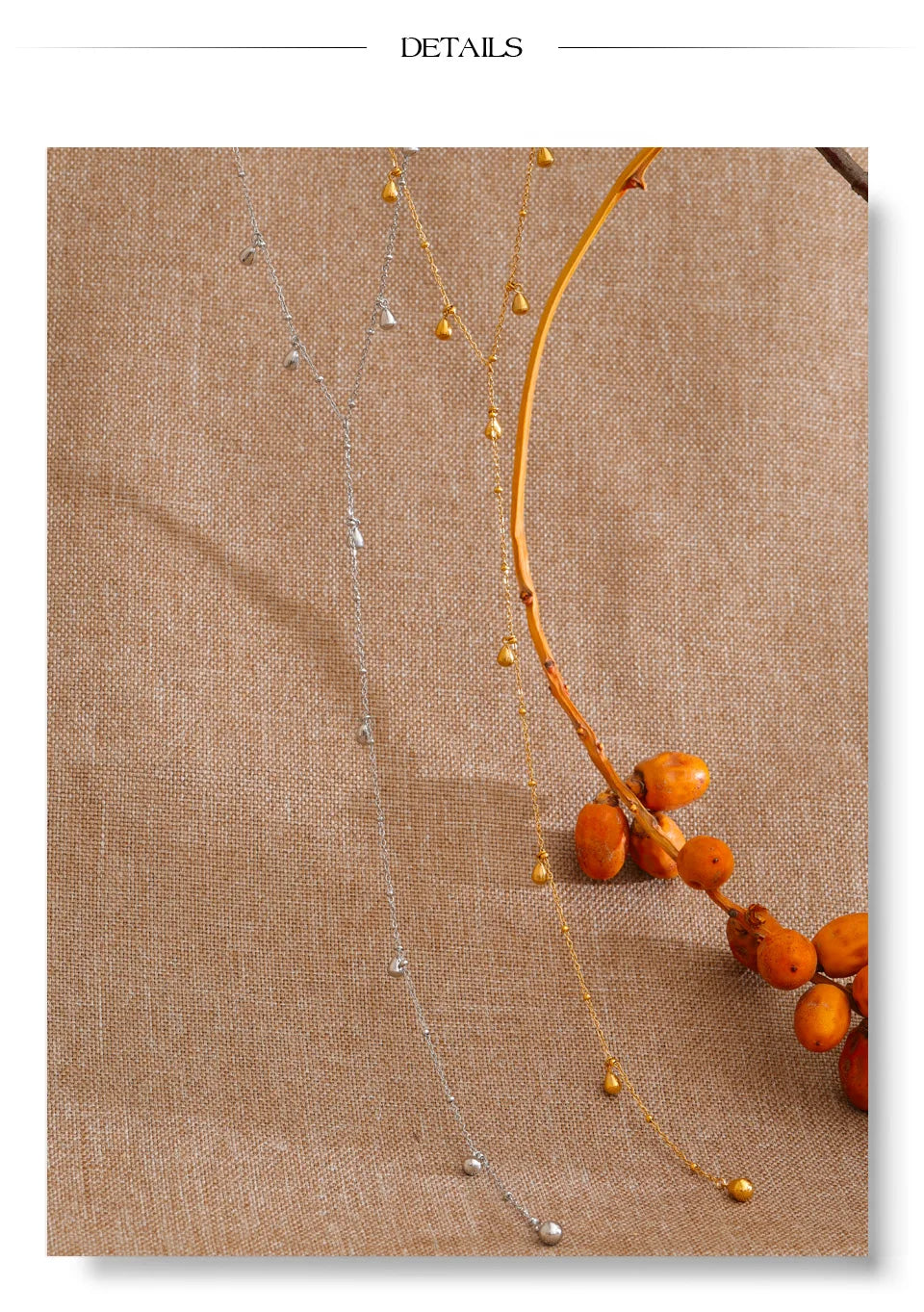 Geometric chain necklace in gold-plated stainless steel.