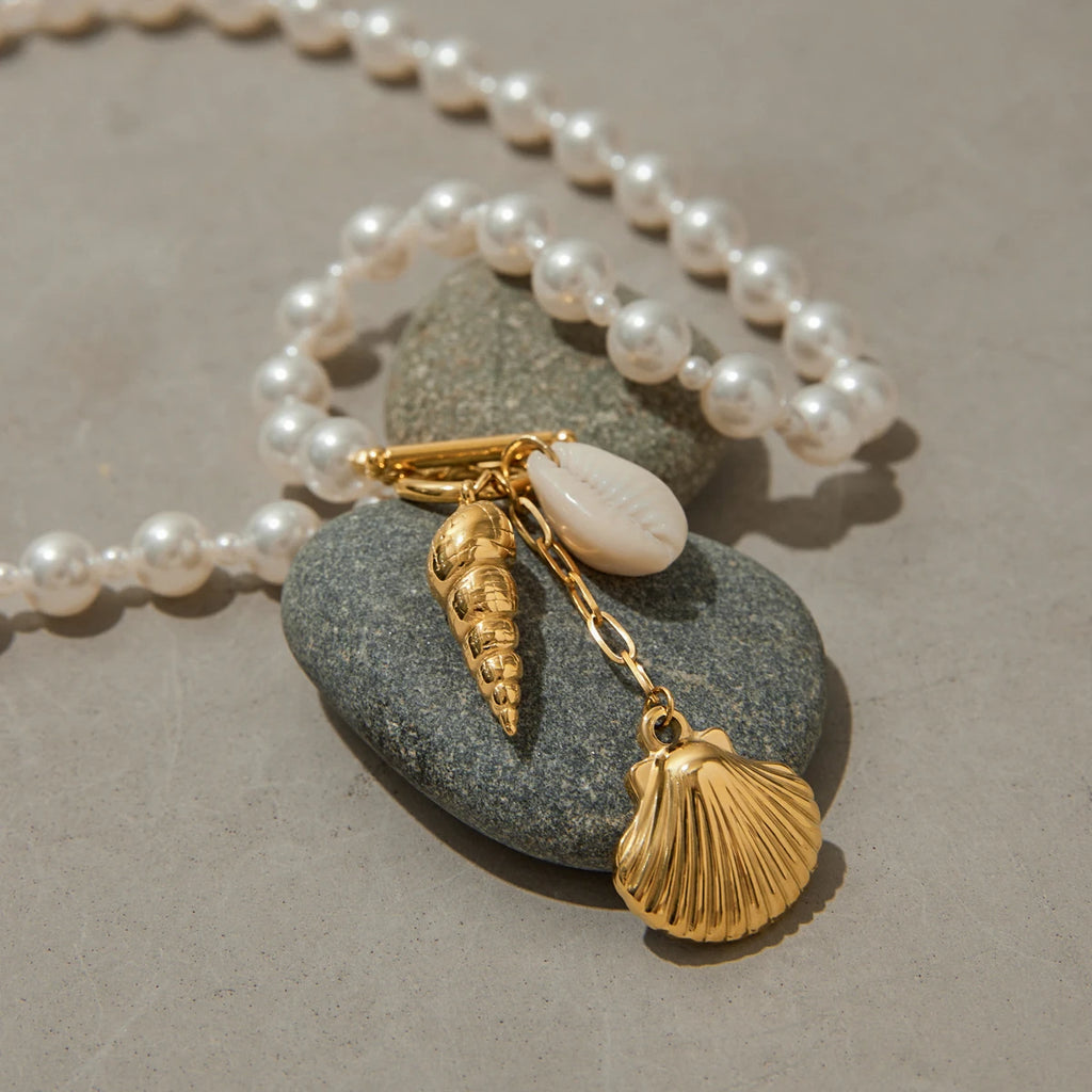 Pearl Shell Charm Necklace — Stainless Steel · PS166