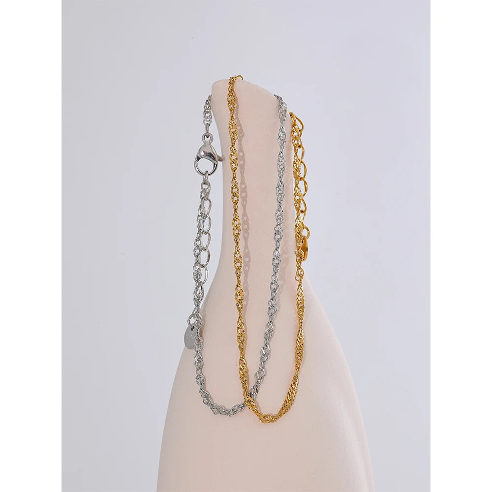 Geometric Chain Bracelet — Gold-Plated Stainless Steel · PS2065