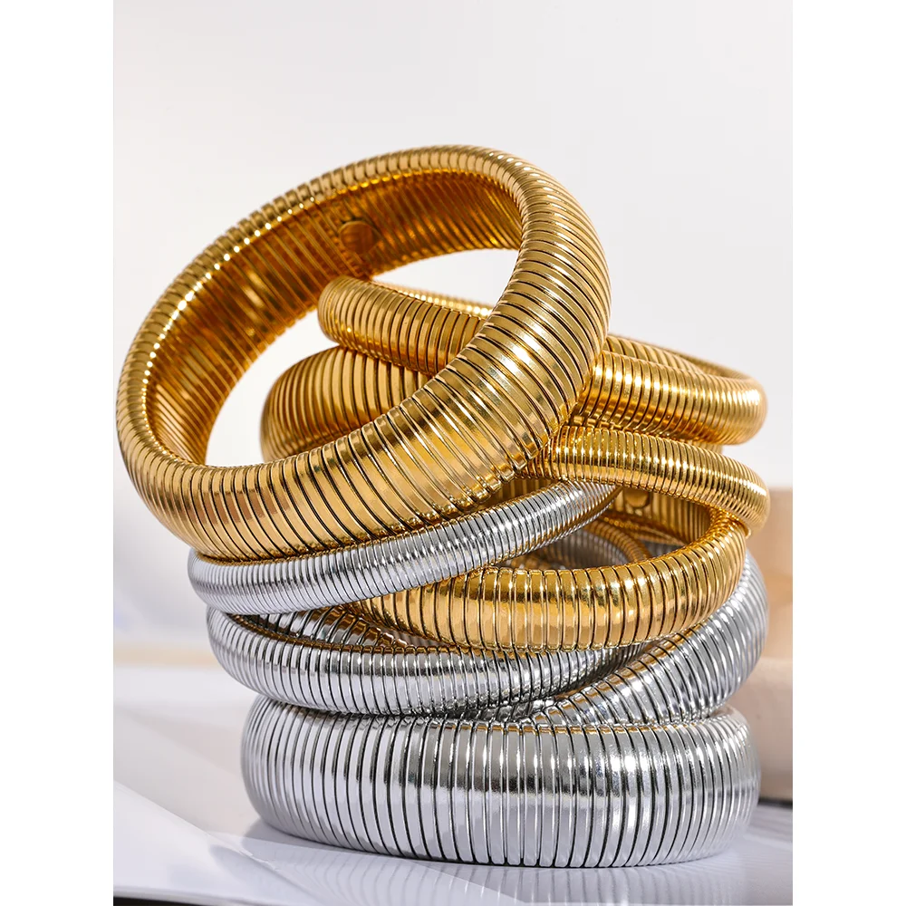 Geometric Bracelet — Gold-Plated Stainless Steel · PS1968