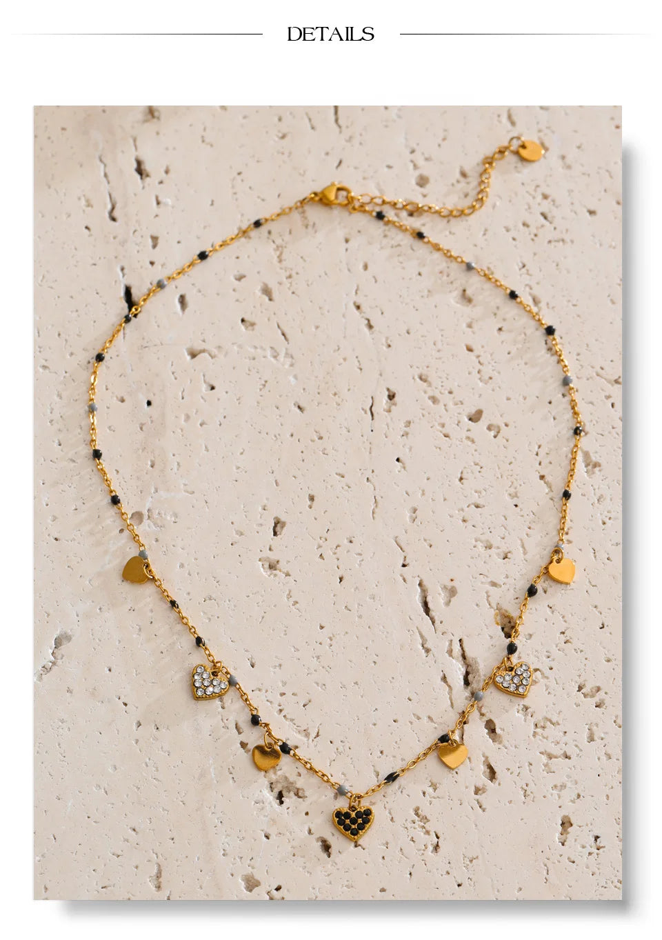 Crystal natural stone heart necklace in gold-plated stainless steel with natural stone and crystal.