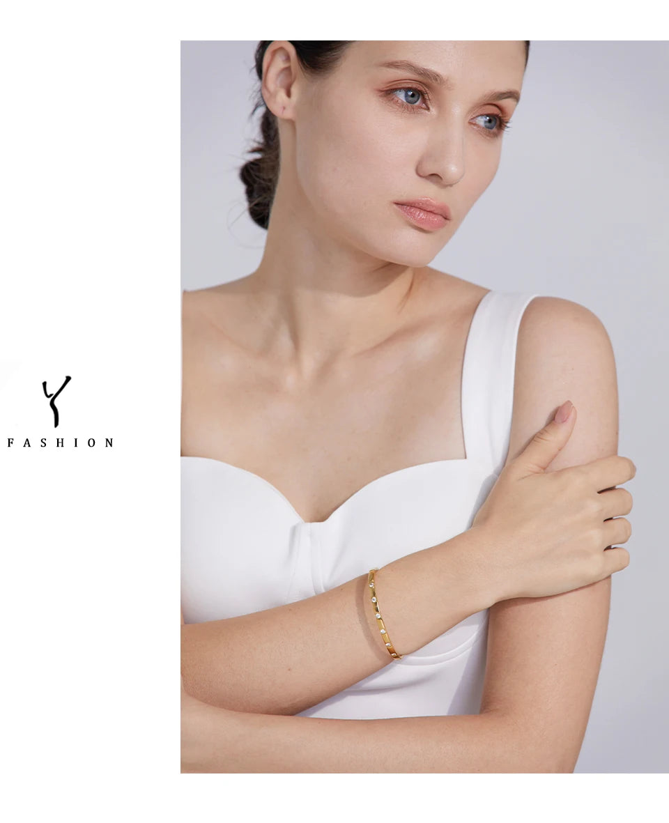 Cubic Zirconia Geometric Bracelet — Gold-Plated Stainless Steel with Cubic Zirconia · PS2077