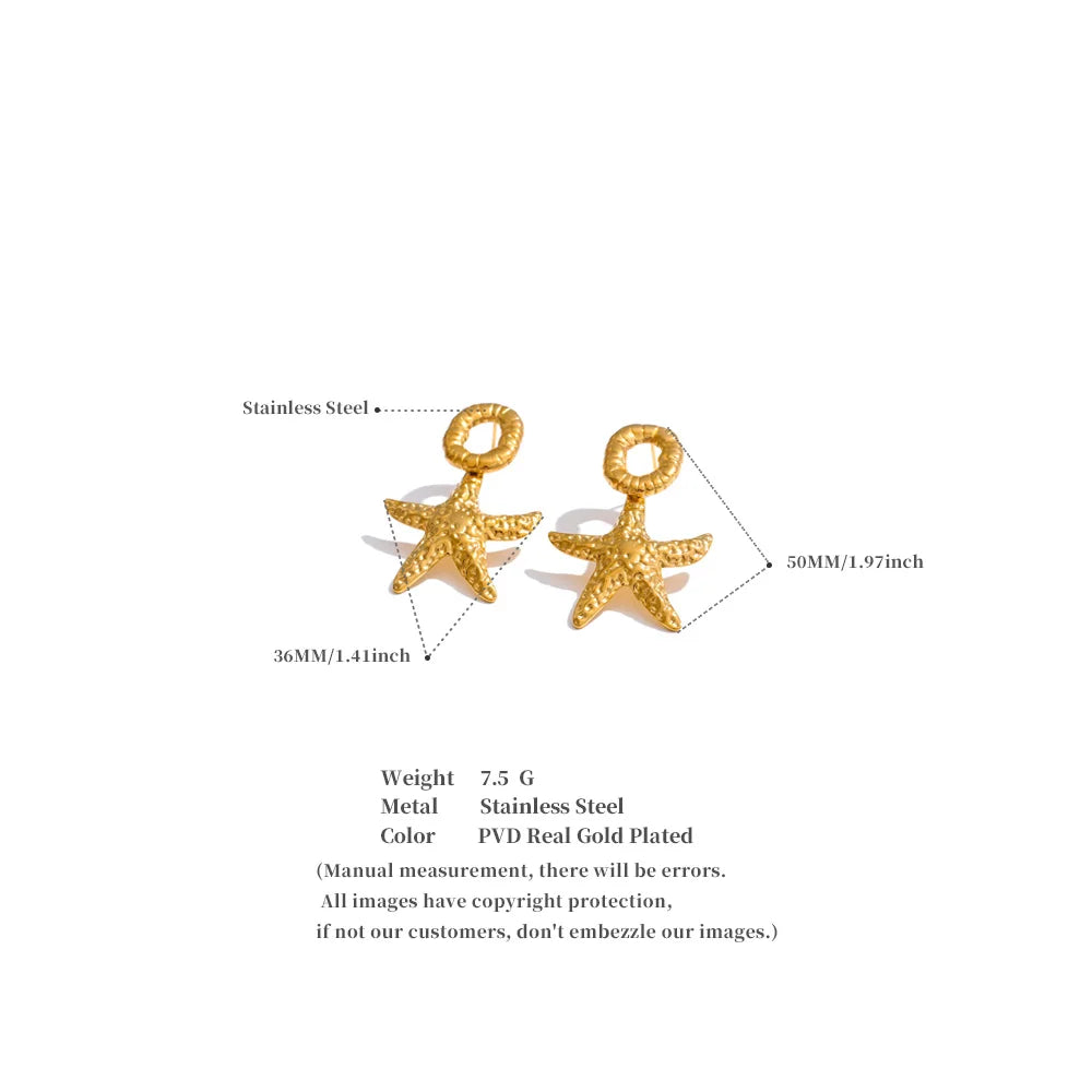 Star earrings in gold-plated stainless steel.