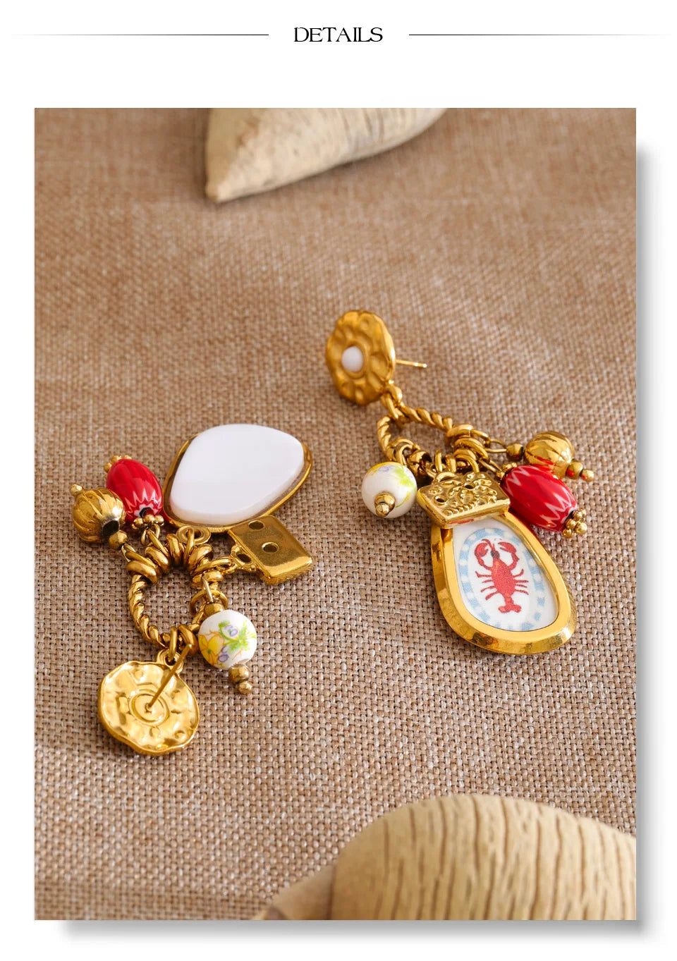 Geometric earrings in gold-plated stainless steel.