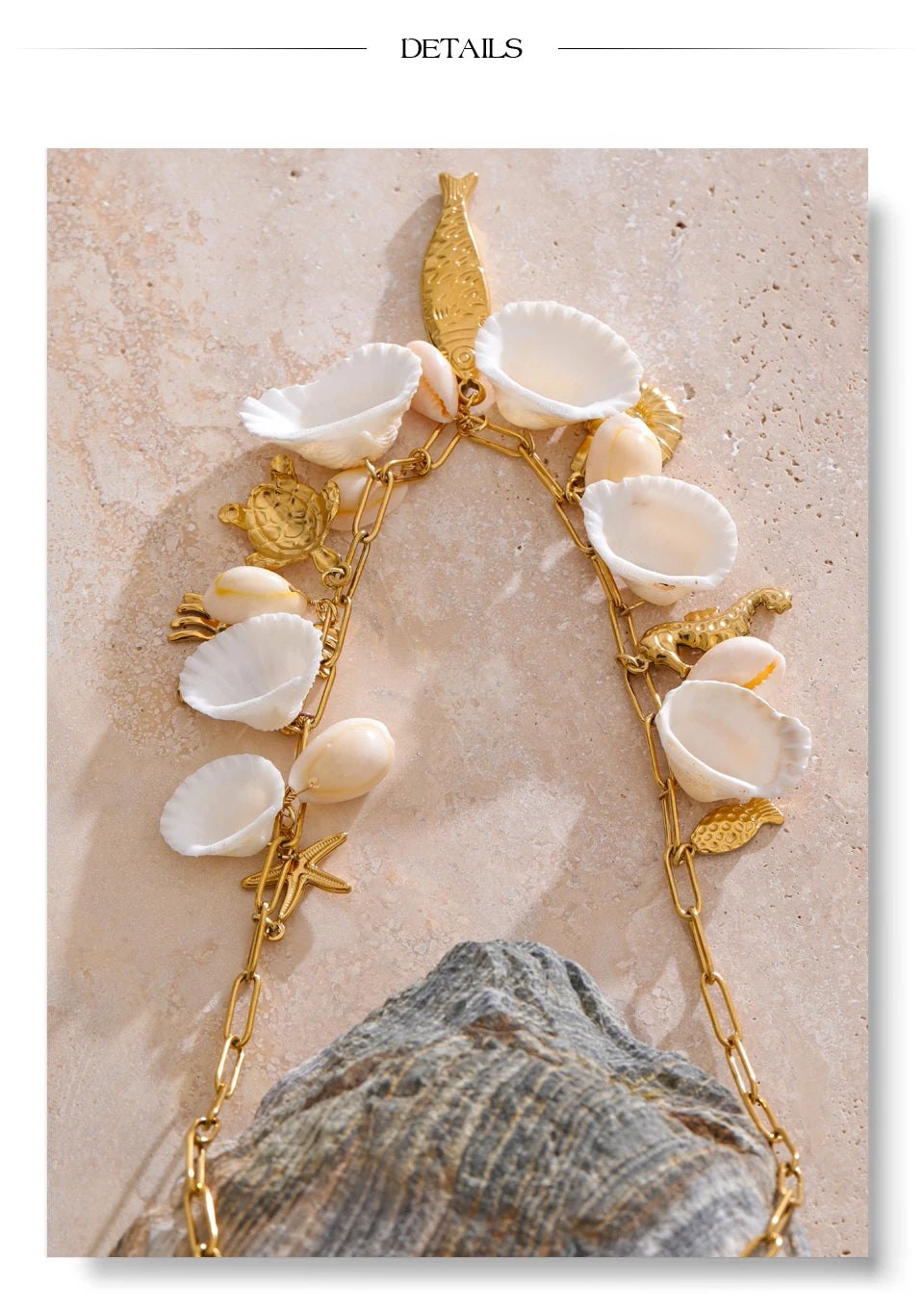 Shell geometric necklace in gold-plated stainless steel with shell.