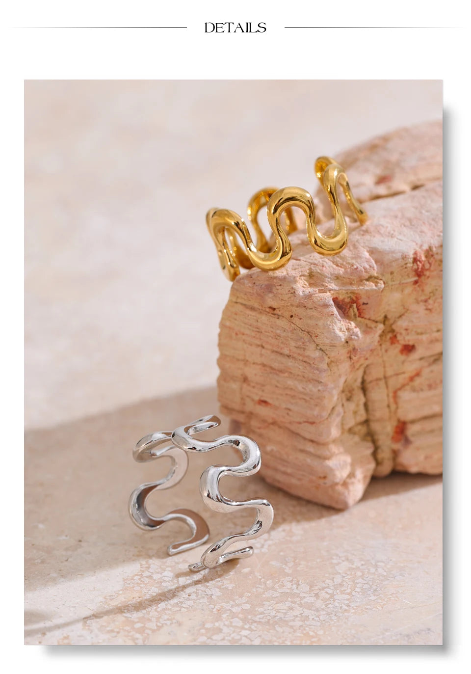 Minimalist geometric ring in gold-plated stainless steel.
