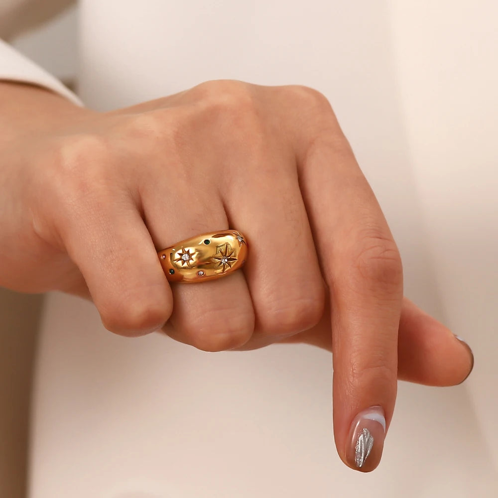 Twisted Croissant Signet Ring — Stainless Steel · PS353