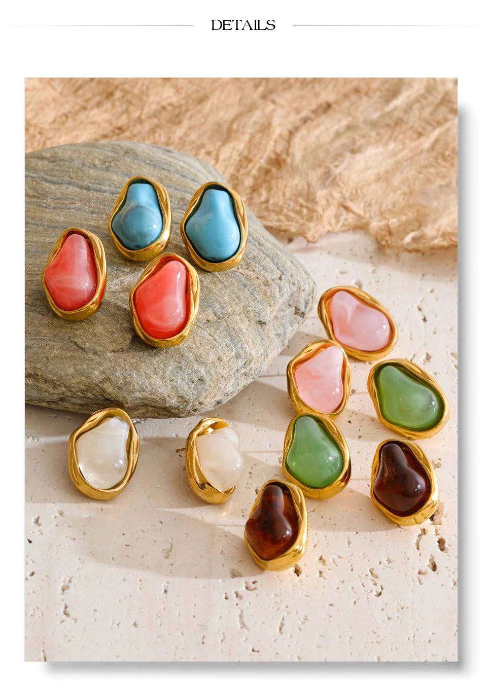 Resin acrylic geometric earrings in gold-plated stainless steel with resin and acrylic.