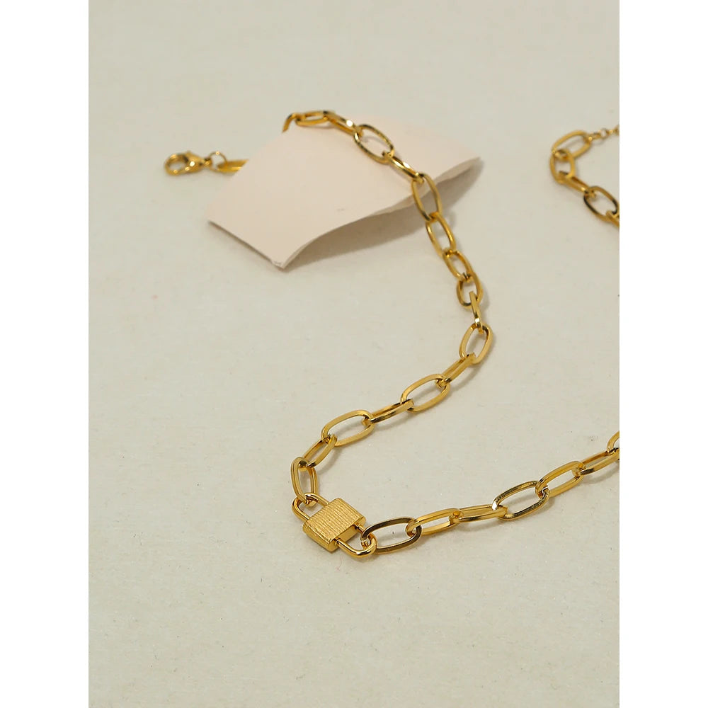 Snake Chain Choker Necklace Lock Charm — 316L Stainless Steel · PS449