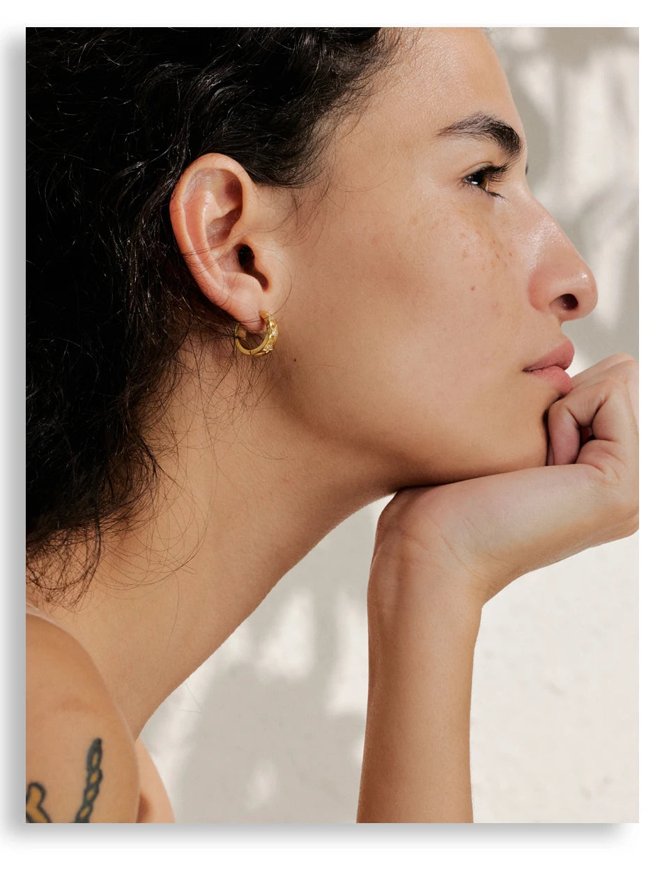 Cubic Zirconia Star Geometric Earrings — Gold-Plated Stainless Steel with Cubic Zirconia · PS1985