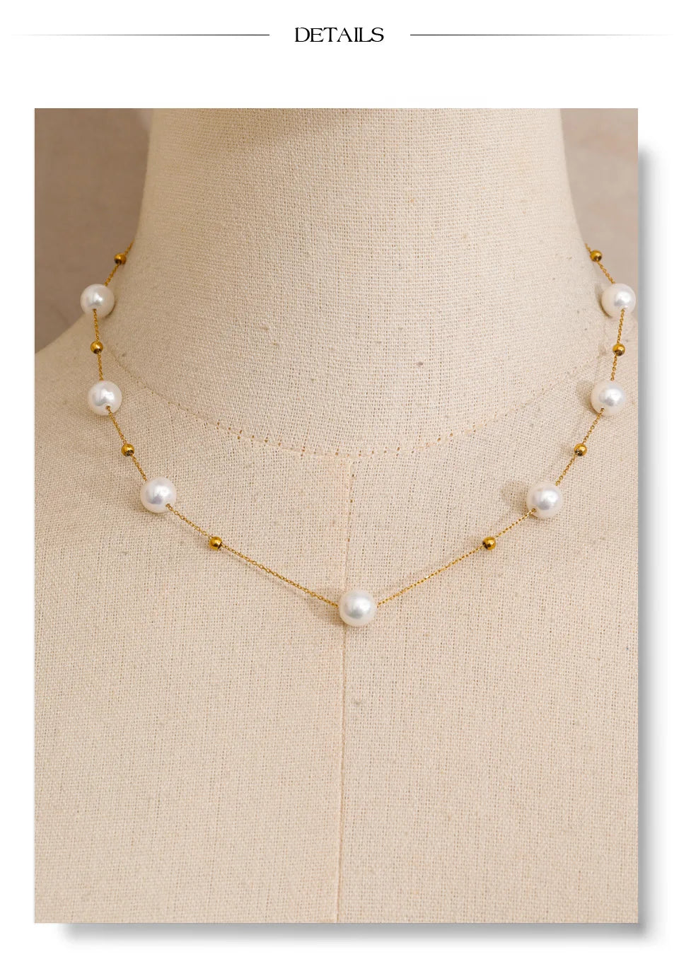Pearl beaded geometric necklace in gold-plated stainless steel with pearl.