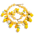 Resin geometric necklace in gold-plated stainless steel with resin.