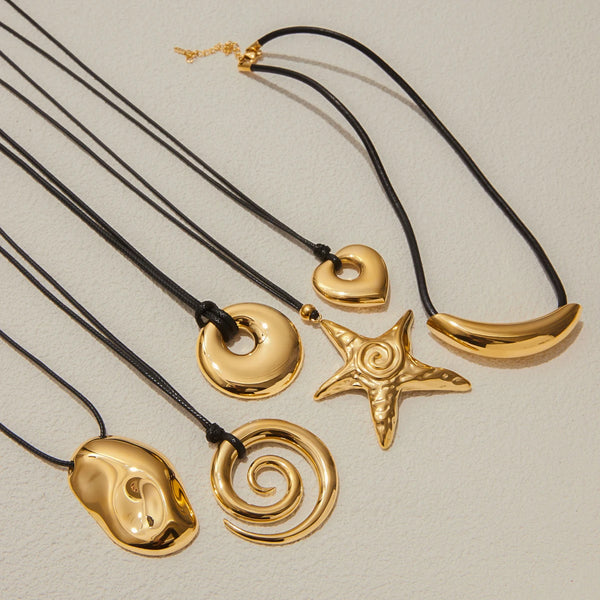 Hammered Pendant Rope Necklace — Stainless Steel · PS312