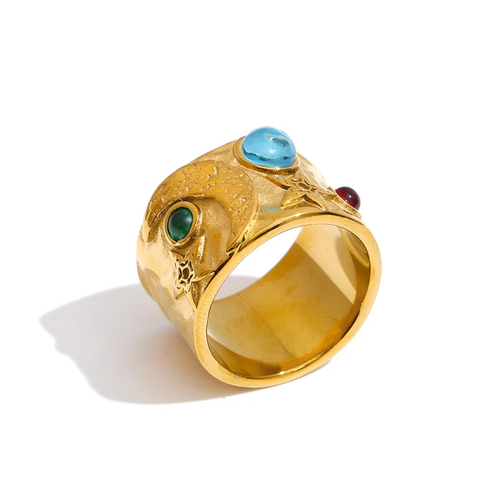 Glass star moon ring in 18K gold-plated stainless steel.