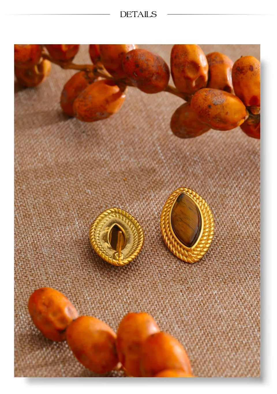 Natural stone geometric earrings in gold-plated stainless steel with natural stone.
