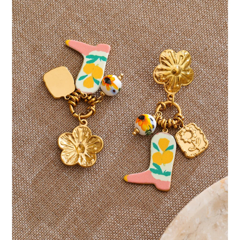 Flower Earrings — Gold-Plated Stainless Steel · PS1090