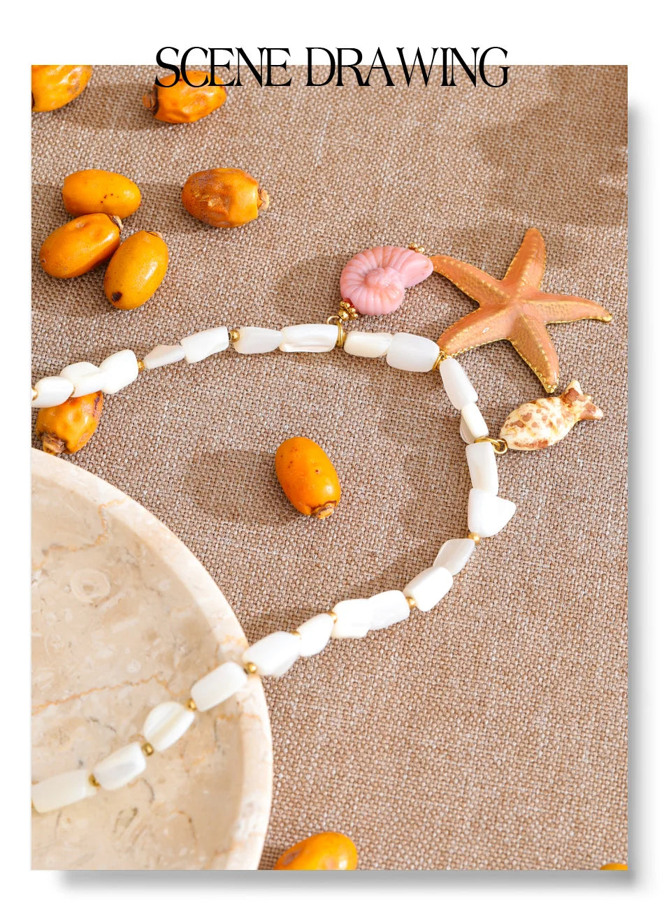 Shell star chain necklace in gold-plated stainless steel with shell.