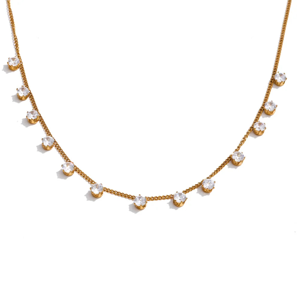 Cubic zirconia geometric necklace in gold-plated stainless steel with cubic zirconia.