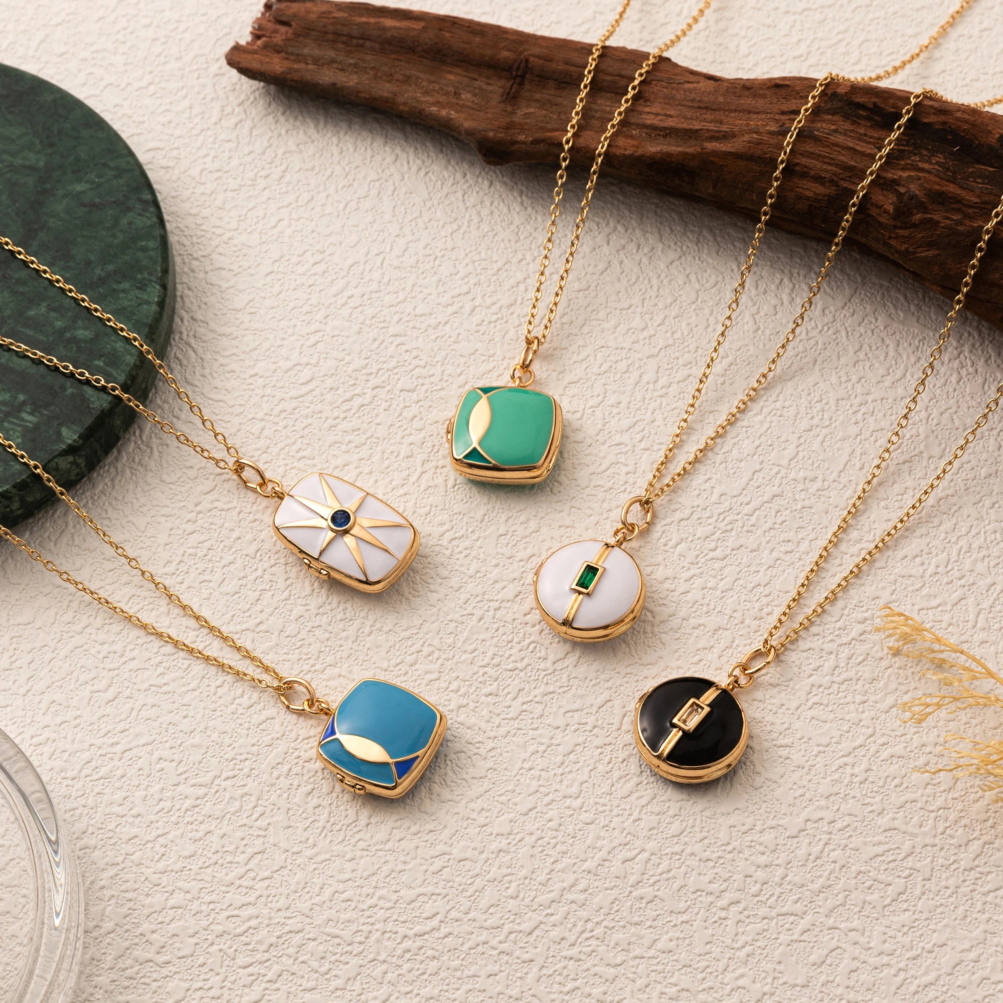 Vintage style round square oval box opening and closing drip oil spring and summer color photo album gift 2025 trend necklaces